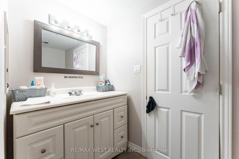 Photo 34 at 25A St Andrews Boulevard, The Westway, Toronto