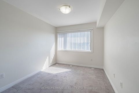 Photo 21 at 8 - 161 William Duncan Road, CFB, Toronto