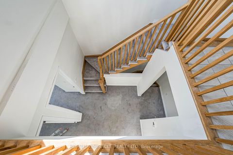 Photo 33 at 8 - 161 William Duncan Road, CFB, Toronto