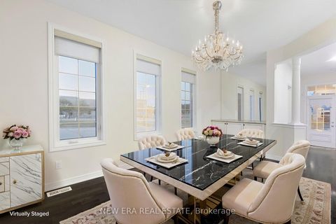 Photo 4 at 2 Lady Valentina Avenue, Patterson, Vaughan