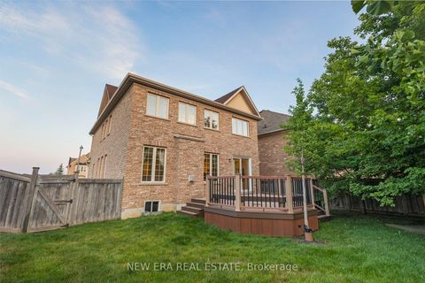 Photo 43 at 2 Lady Valentina Avenue, Patterson, Vaughan