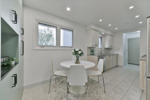 Photo 17 at 16 Squires Avenue, Parkview, Toronto