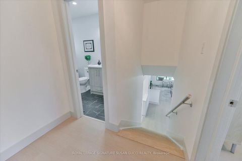 Photo 19 at 16 Squires Avenue, Parkview, Toronto