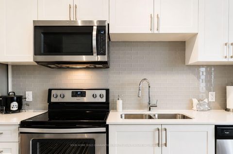 Photo 9 at 505 - 2800 Keele Street, CFB, Toronto