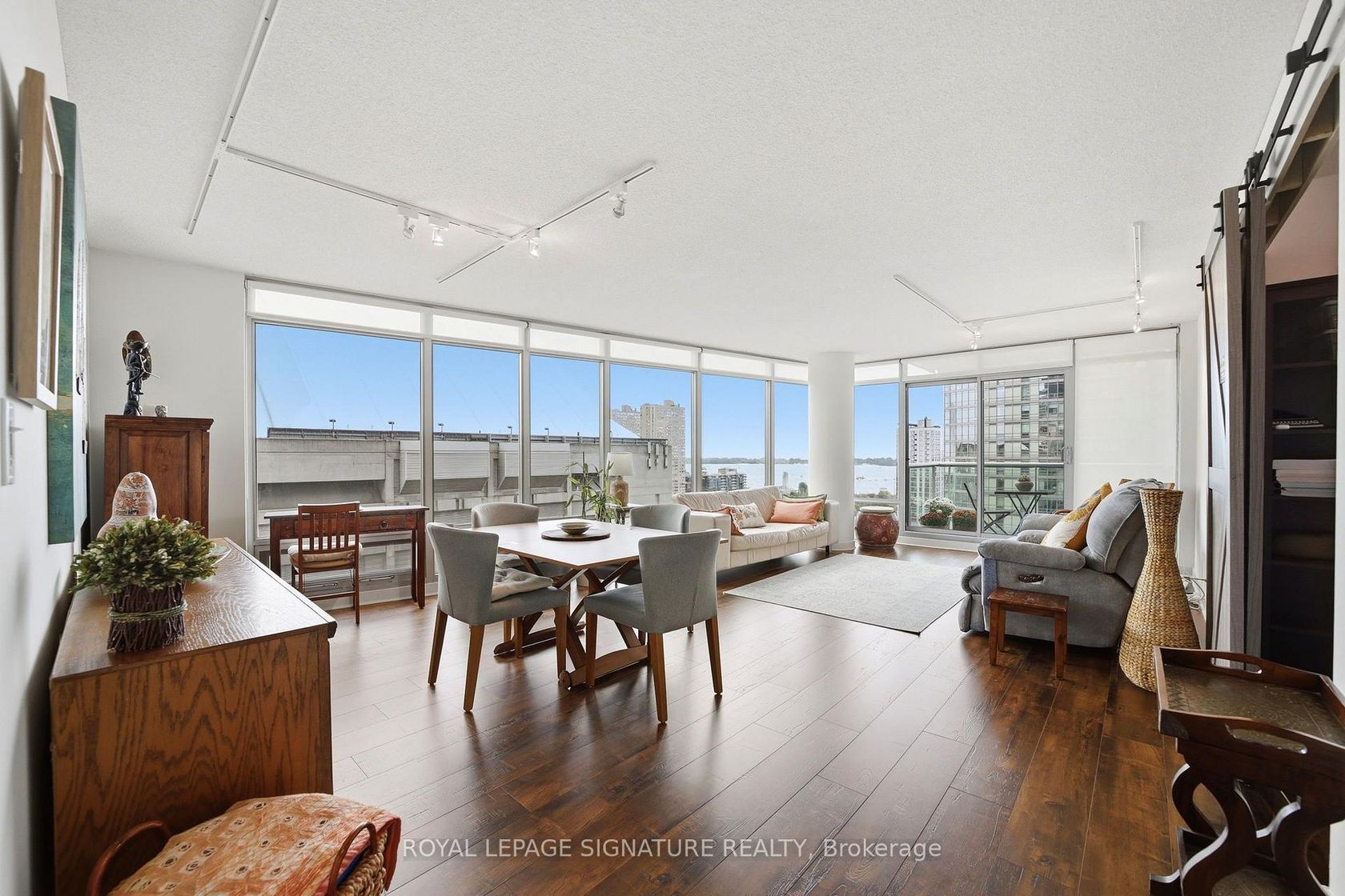1703 - 81 Navy Wharf Court, Waterfront Communities C1, Toronto 