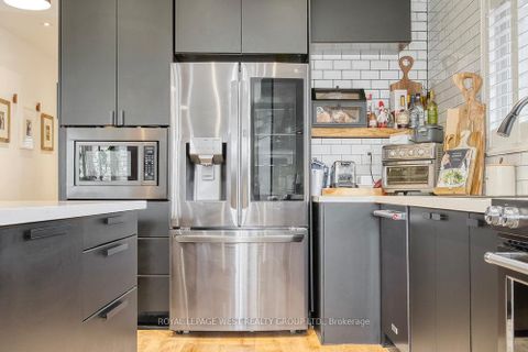 Photo 9 at 12 Leavenworth Crescent, Markland Wood, Toronto