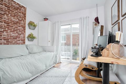 Photo 21 at 12 Leavenworth Crescent, Markland Wood, Toronto