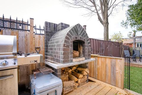 Photo 36 at 12 Leavenworth Crescent, Markland Wood, Toronto