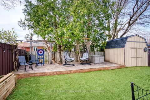 Photo 37 at 12 Leavenworth Crescent, Markland Wood, Toronto