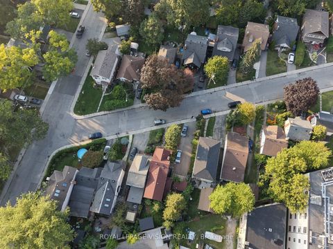 Photo 7 at 9 East Road, Cliffside, Toronto