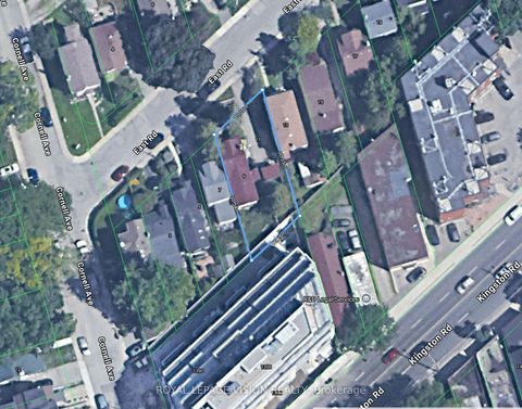 Photo 10 at 9 East Road, Cliffside, Toronto