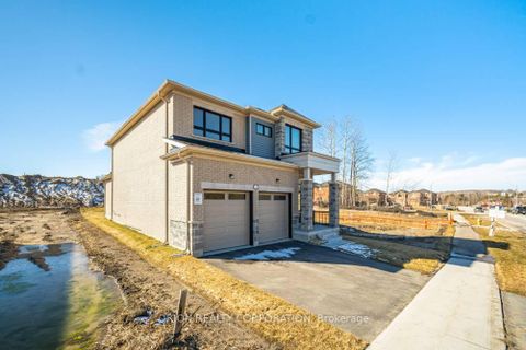 Photo 9 at 65 Thicketwood Avenue, Rural Barrie Southeast, Barrie