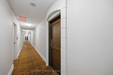 Photo 3 at 1010 - 7 Lorraine Drive, Willowdale West, Toronto