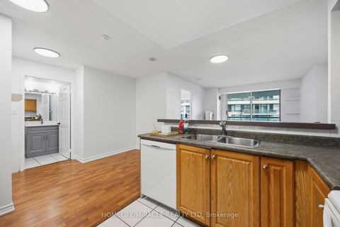 Photo 9 at 1010 - 7 Lorraine Drive, Willowdale West, Toronto