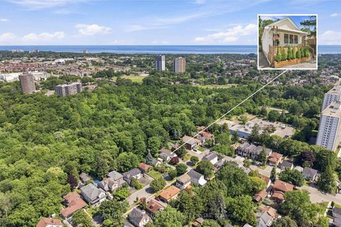 Photo 1 at 15 Presley Avenue, Birchmount, Toronto