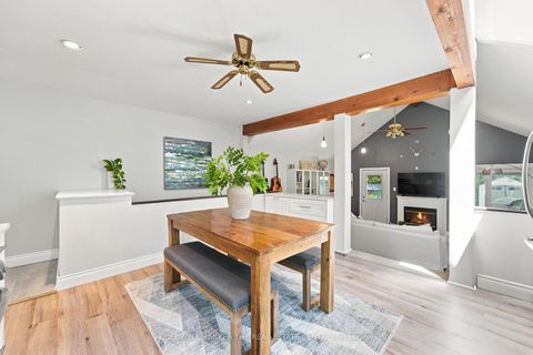 Photo 8 at 15 Presley Avenue, Birchmount, Toronto