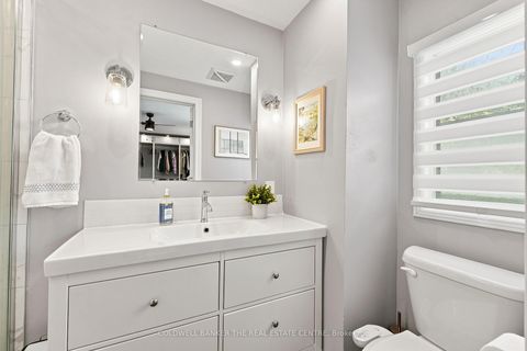 Photo 17 at 15 Presley Avenue, Birchmount, Toronto