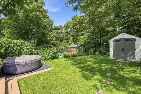 Photo 31 at 15 Presley Avenue, Birchmount, Toronto