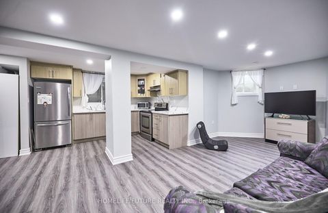 Photo 41 at 58 O'Shaughnessy Crescent, Holly, Barrie