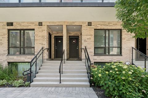 Photo 3 at 15 - 861 Sheppard Avenue W, Clanton Park, Toronto