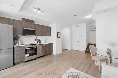 Photo 9 at 15 - 861 Sheppard Avenue W, Clanton Park, Toronto