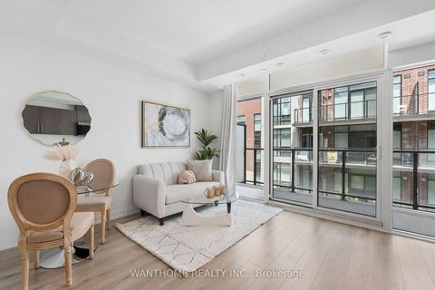 Photo 12 at 15 - 861 Sheppard Avenue W, Clanton Park, Toronto