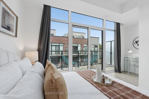 Photo 25 at 15 - 861 Sheppard Avenue W, Clanton Park, Toronto