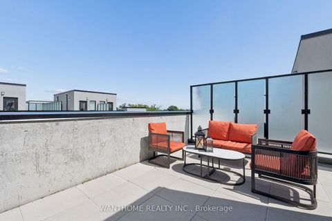 Photo 31 at 15 - 861 Sheppard Avenue W, Clanton Park, Toronto