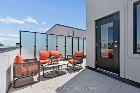 Photo 33 at 15 - 861 Sheppard Avenue W, Clanton Park, Toronto