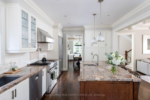 Photo 18 at 4 Springbrook Gardens, Queensway, Toronto