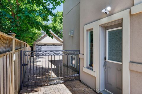 Photo 44 at 4 Springbrook Gardens, Queensway, Toronto