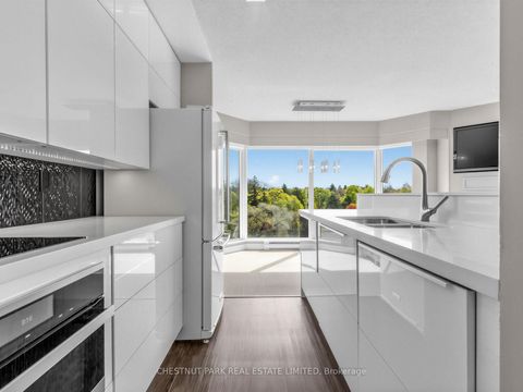 Photo 5 at 502 - 97 Lawton Boulevard, St. Clair, Toronto