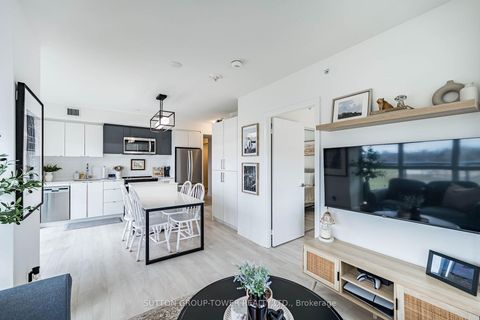 Photo 5 at 609 - 1461 Lawrence Avenue W, Amesbury, Toronto