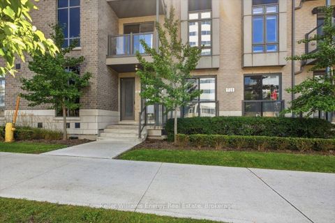 Photo 1 at 65 - 721 Lawrence Avenue W, Glen Park, Toronto