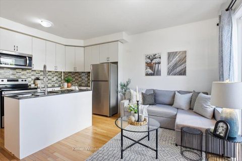 Photo 8 at 65 - 721 Lawrence Avenue W, Glen Park, Toronto