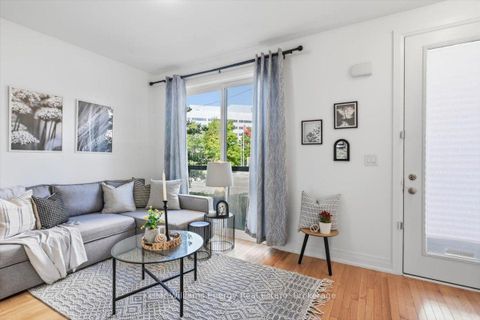 Photo 9 at 65 - 721 Lawrence Avenue W, Glen Park, Toronto