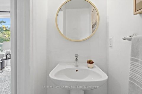 Photo 15 at 65 - 721 Lawrence Avenue W, Glen Park, Toronto