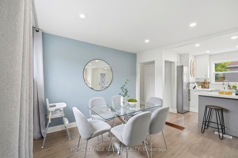 Photo 10 at 89 Darlingside Drive, West Hill, Toronto