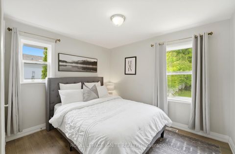 Photo 14 at 89 Darlingside Drive, West Hill, Toronto