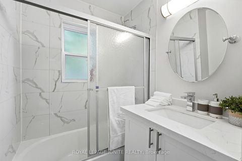 Photo 17 at 89 Darlingside Drive, West Hill, Toronto