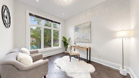 Photo 19 at 49 Langdon Drive, King City, King