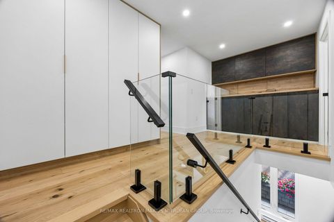 Photo 7 at 21 Toynbee Trail, Guildwood, Toronto