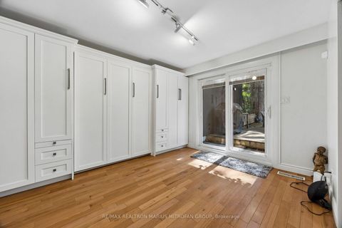 Photo 12 at 21 Toynbee Trail, Guildwood, Toronto