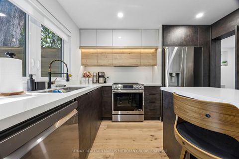 Photo 27 at 21 Toynbee Trail, Guildwood, Toronto