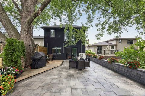 Photo 34 at 21 Toynbee Trail, Guildwood, Toronto