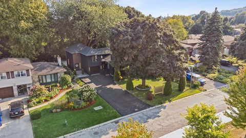 Photo 40 at 21 Toynbee Trail, Guildwood, Toronto