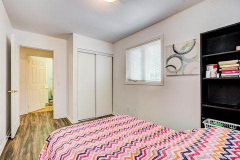 Photo 7 at 3 - 736 Kingston Road, Danforth, Toronto