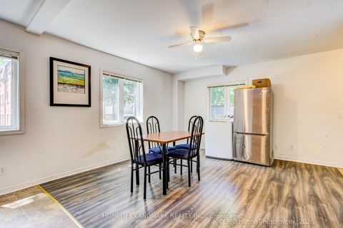 Photo 12 at 3 - 736 Kingston Road, Danforth, Toronto