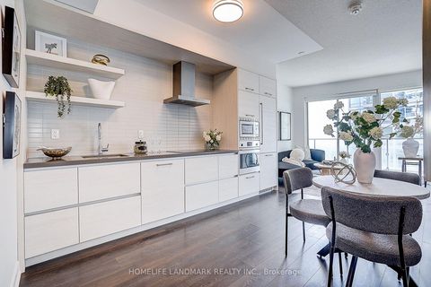 Photo 3 at 3304 - 2221 Yonge Street, Mount Pleasant West, Toronto