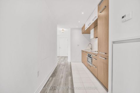 Photo 3 at 506 - 8 The Esplanade Street, Waterfront Communities C8, Toronto